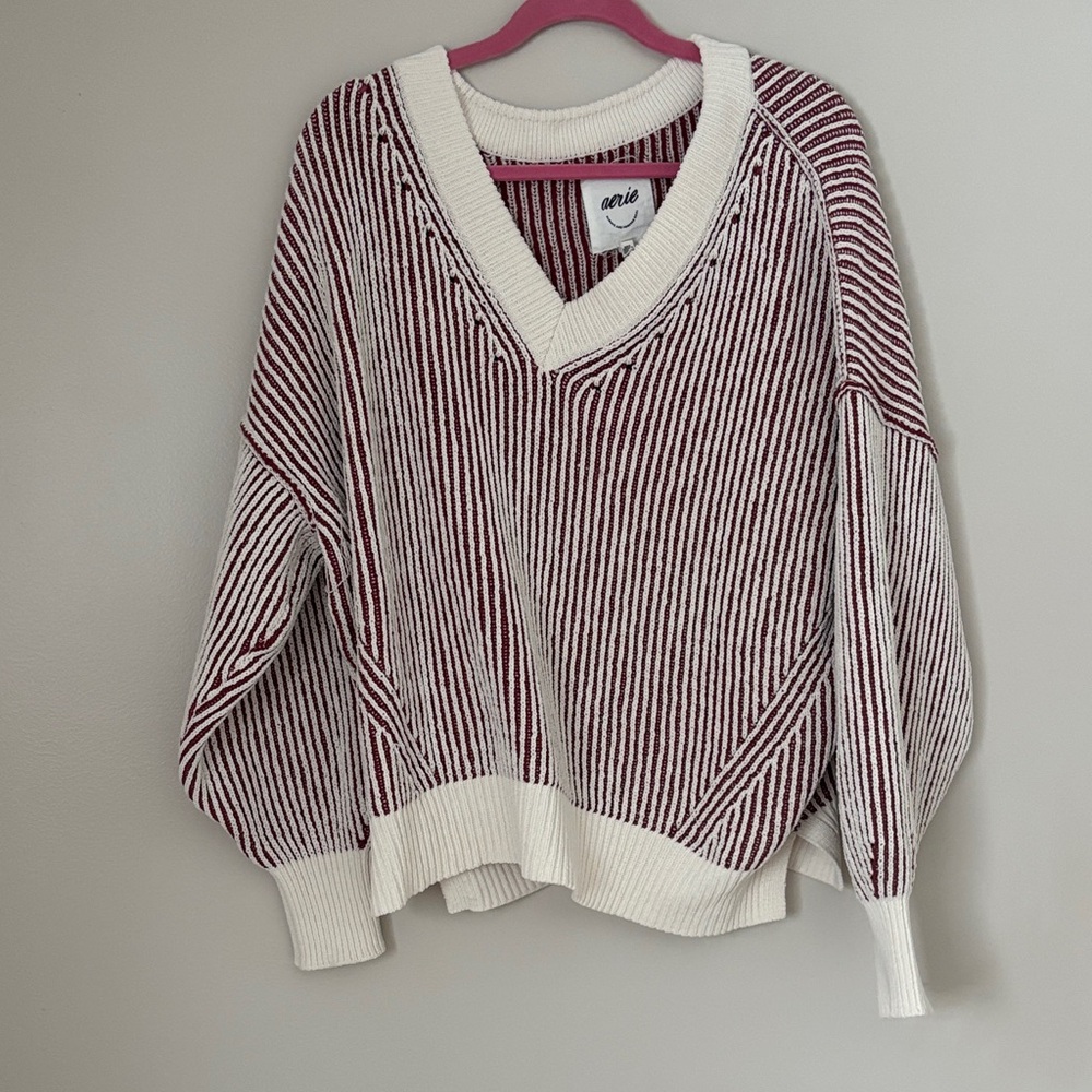 Aerie V-Neck Sweater - Burgundy and White